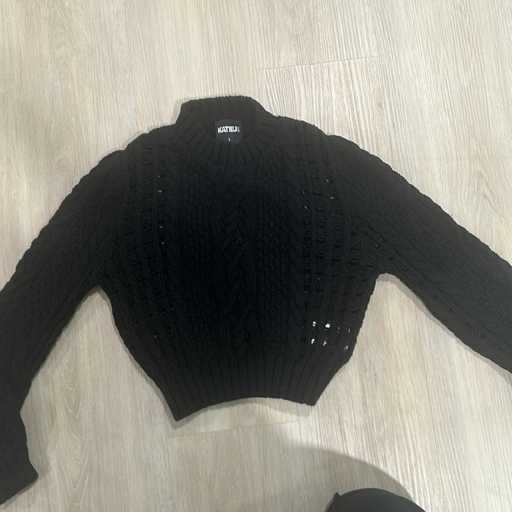 Katie J nyc cropped sweater